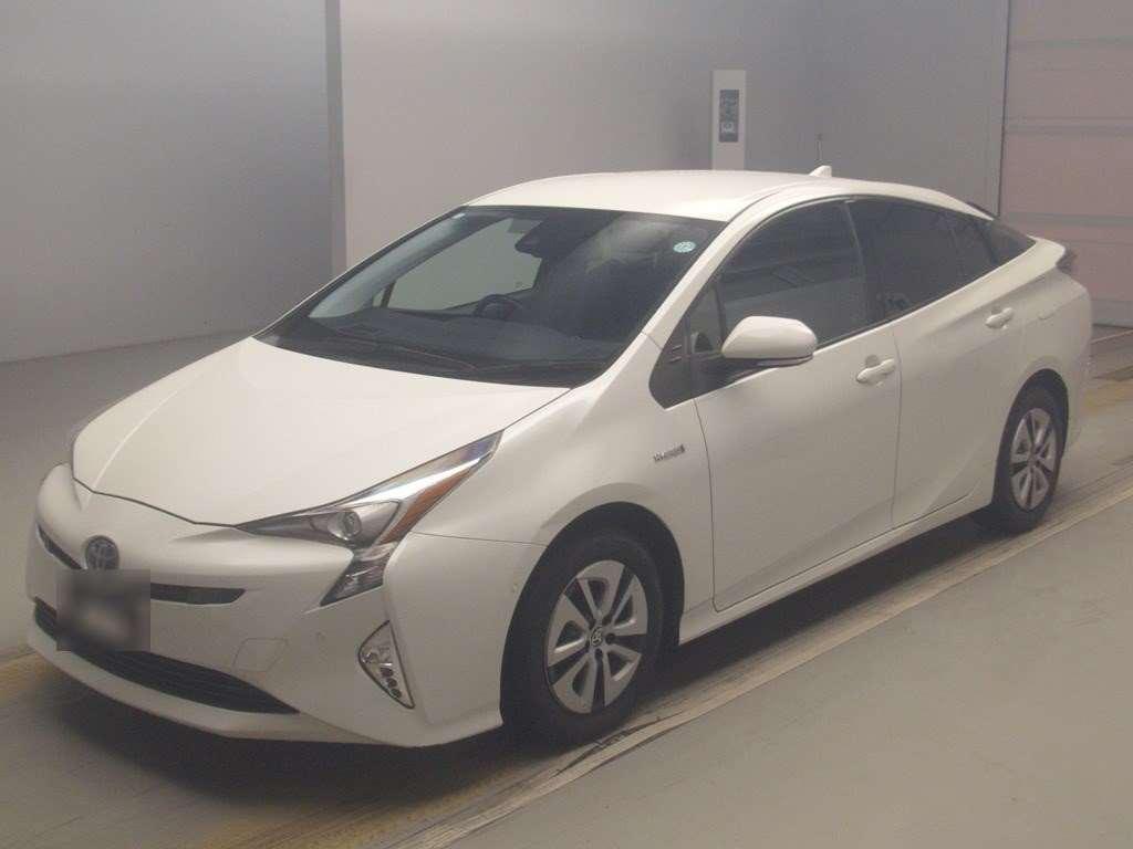2016 Toyota PRIUS 109,000 km