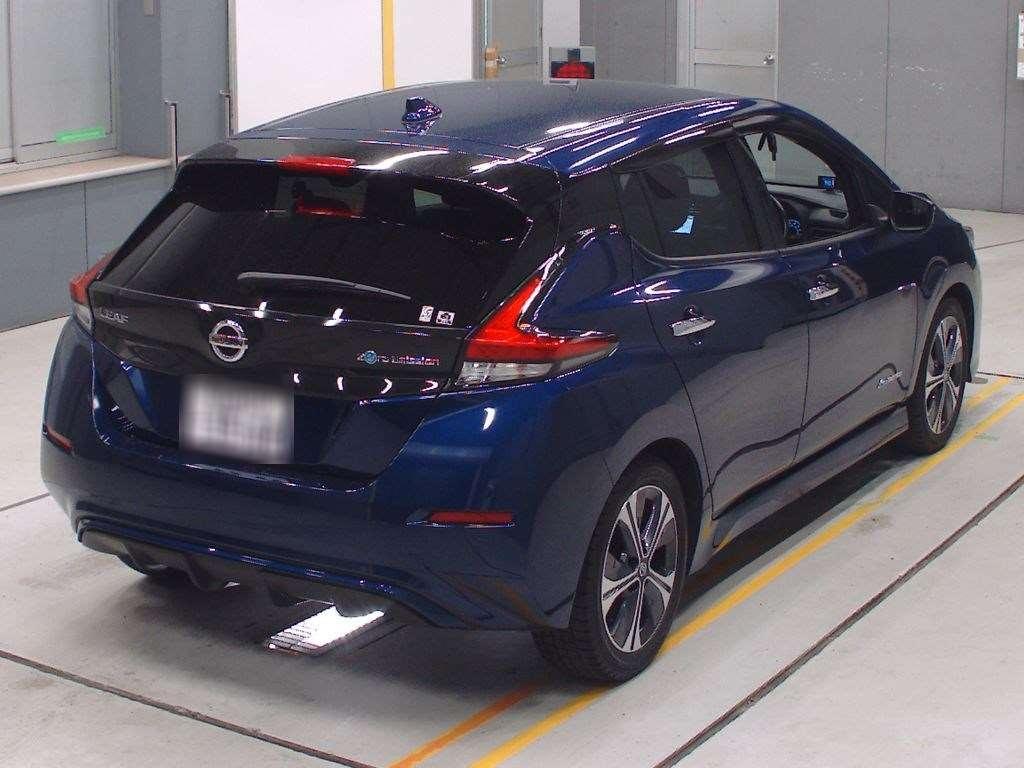 NISSAN LEAF X V SMART Image 4