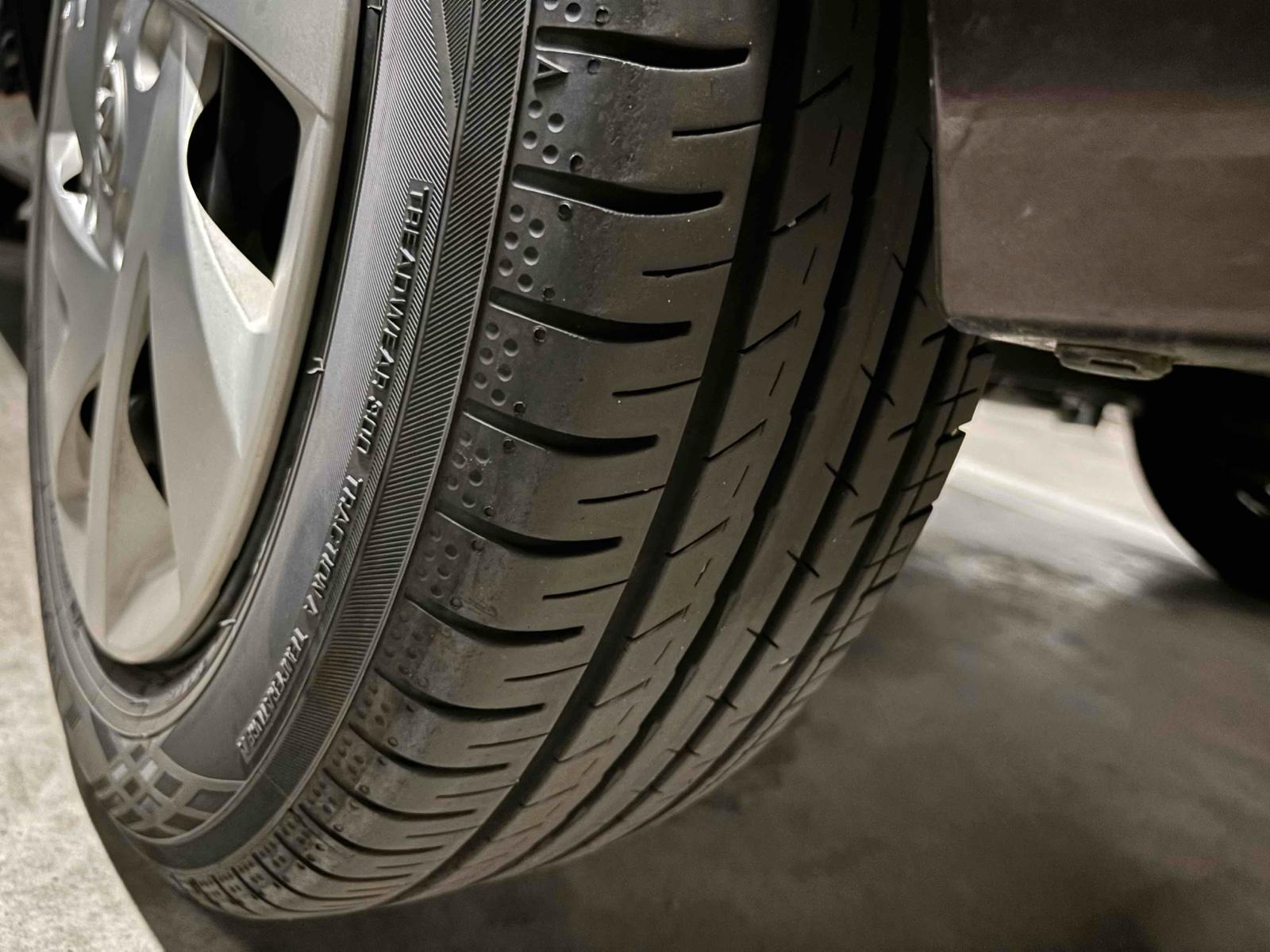 TOYOTA AQUA S Image 14
