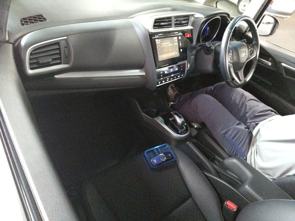 HONDA FIT HYBRID L PACKAGE Image 3