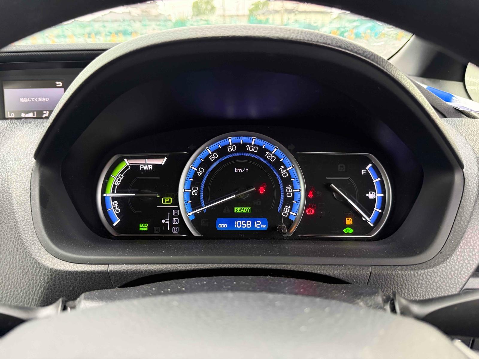 TOYOTA NOAH HYBRID X Image 5