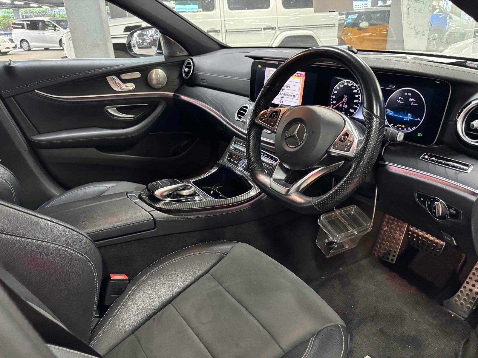 MERCEDES BENZ E200 STATIONWAGON AVG SPORT Image 4