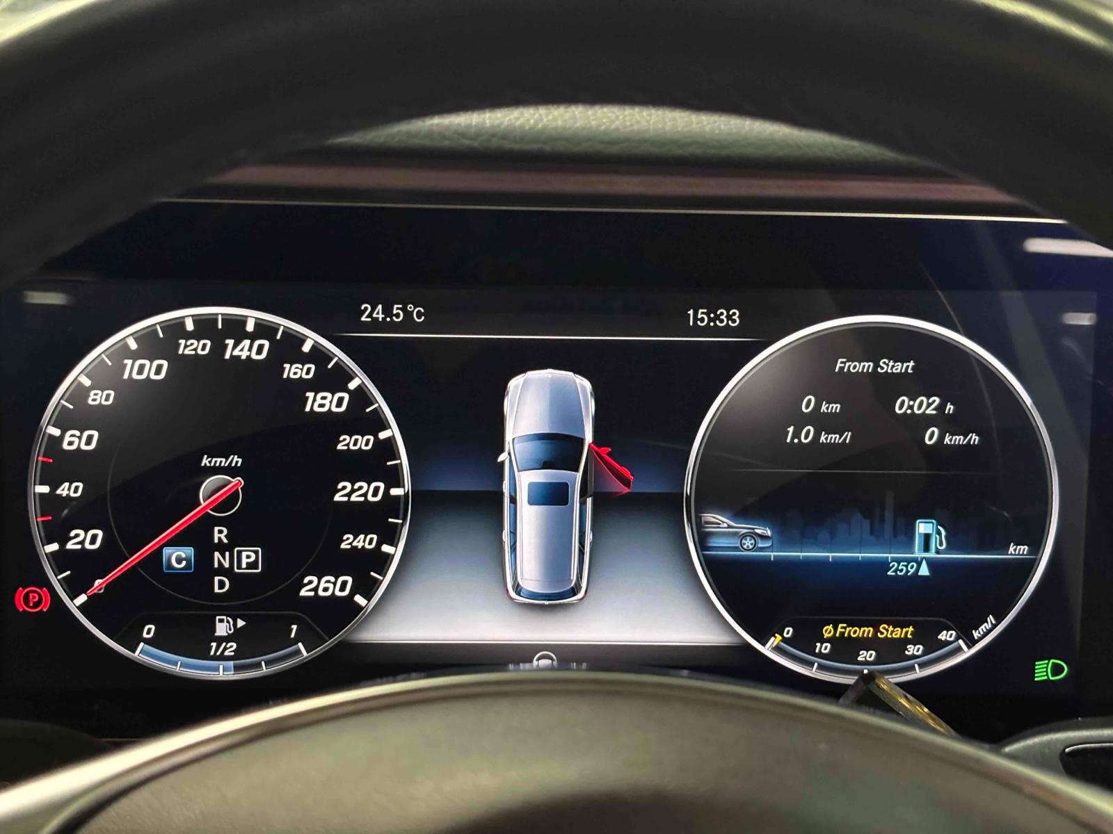 MERCEDES BENZ E200 STATIONWAGON AVG SPORT Image 7