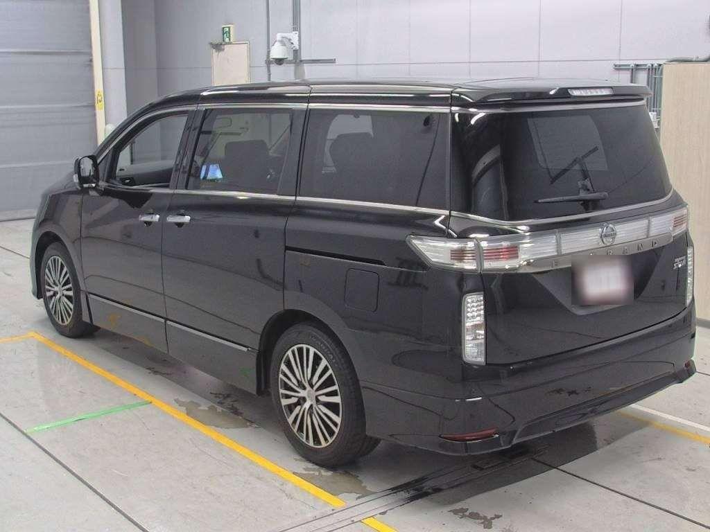 NISSAN ELGRAND 250 HIGHWAY STAR S Image 9