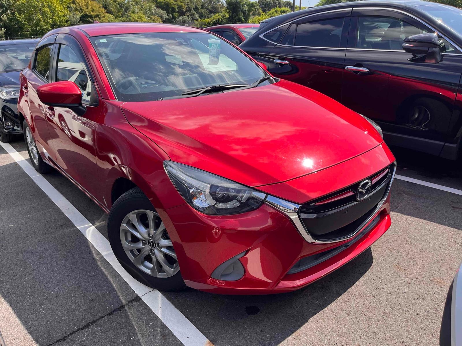 2016 Mazda DEMIO 11,000 km