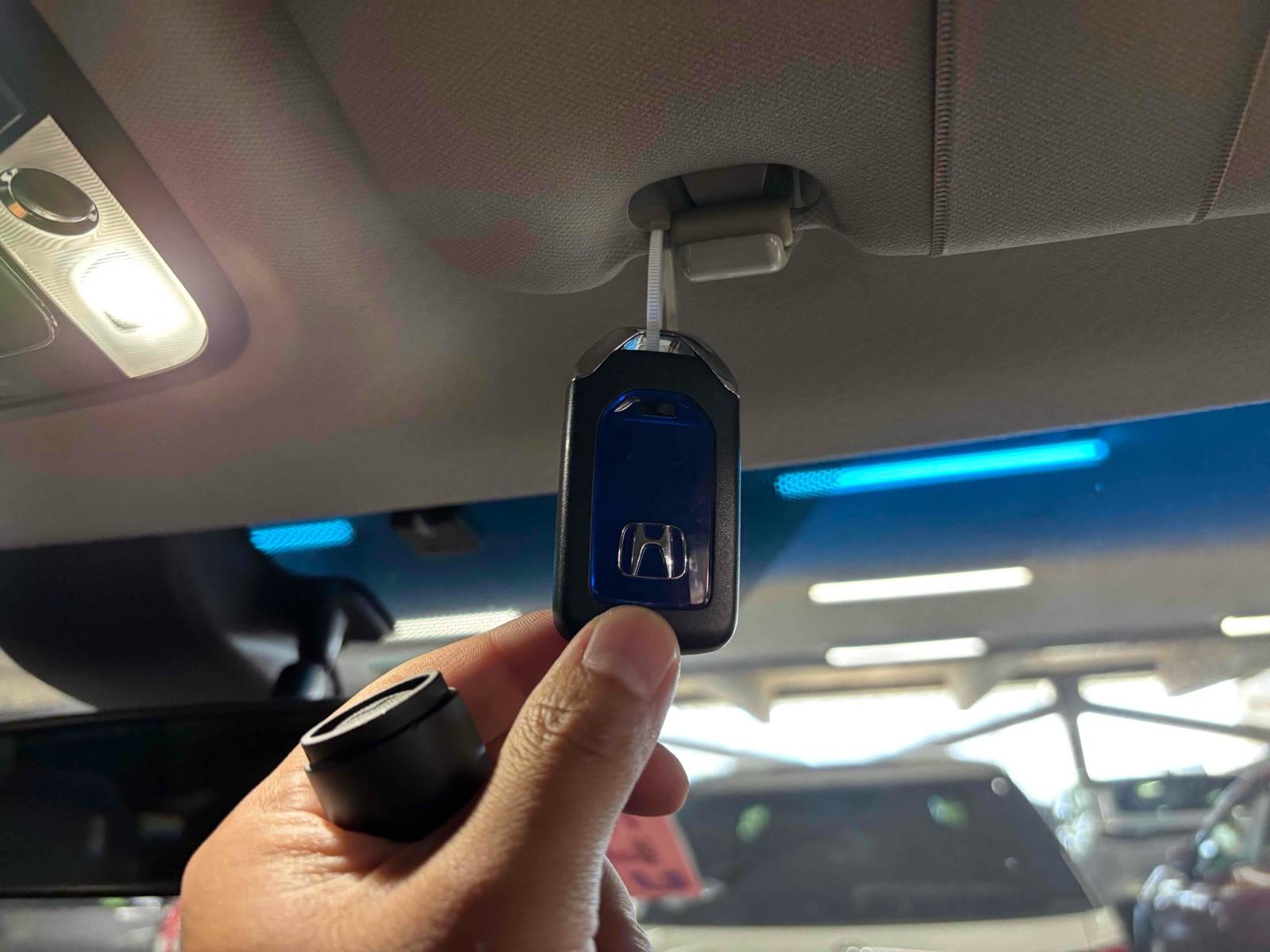 HONDA VEZEL HYBRID X Image 21