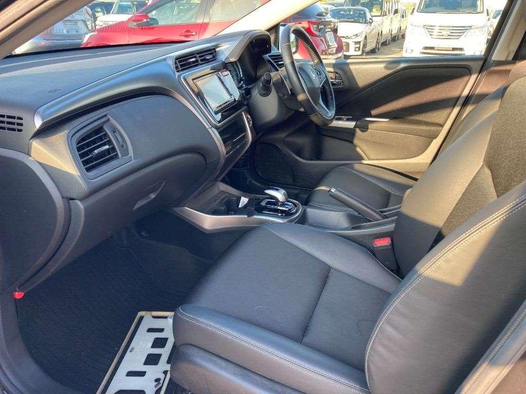 HONDA GRACE HYBRID EX Image 8