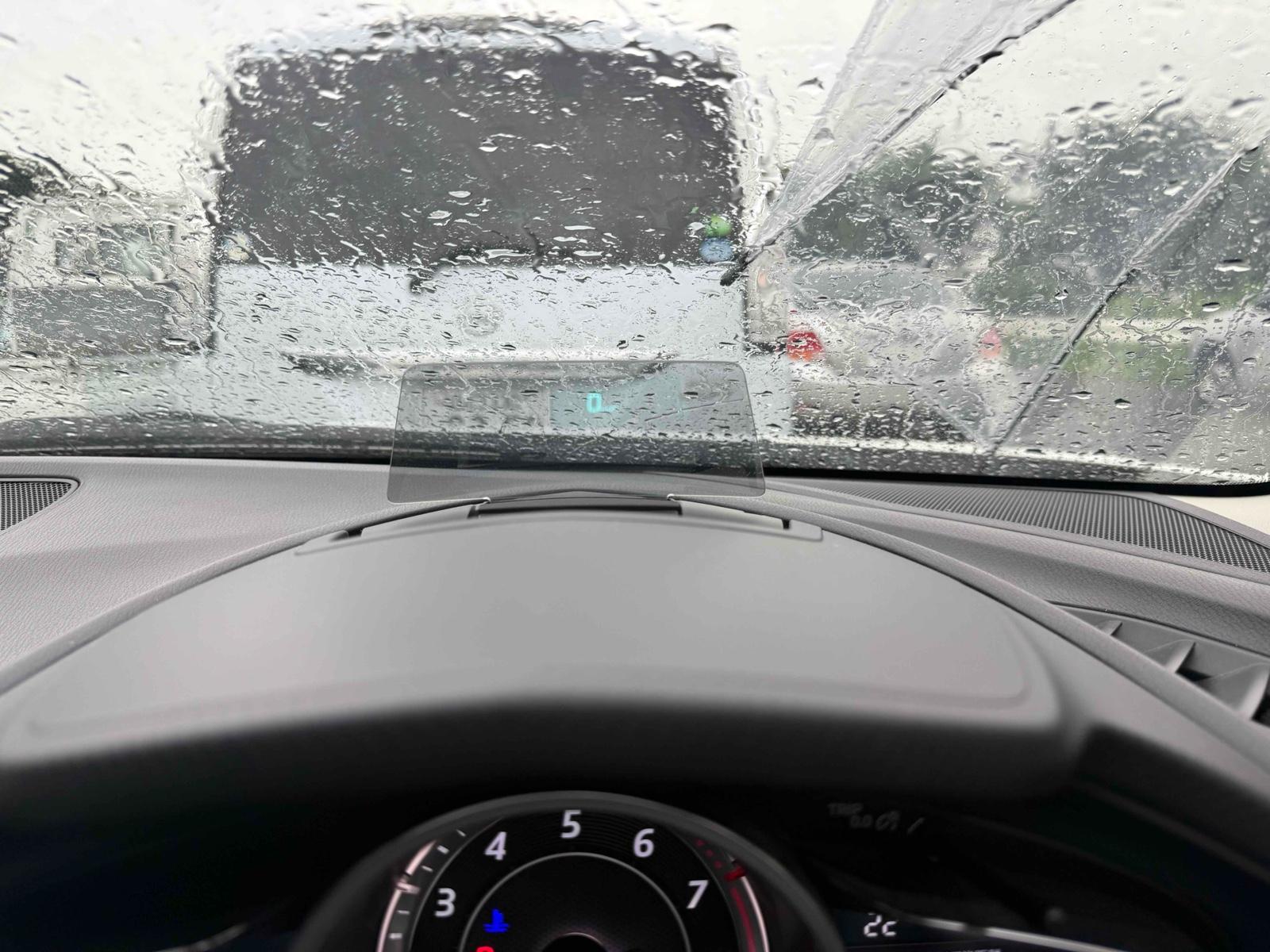 MAZDA AXELA 20S TOURING Image 8