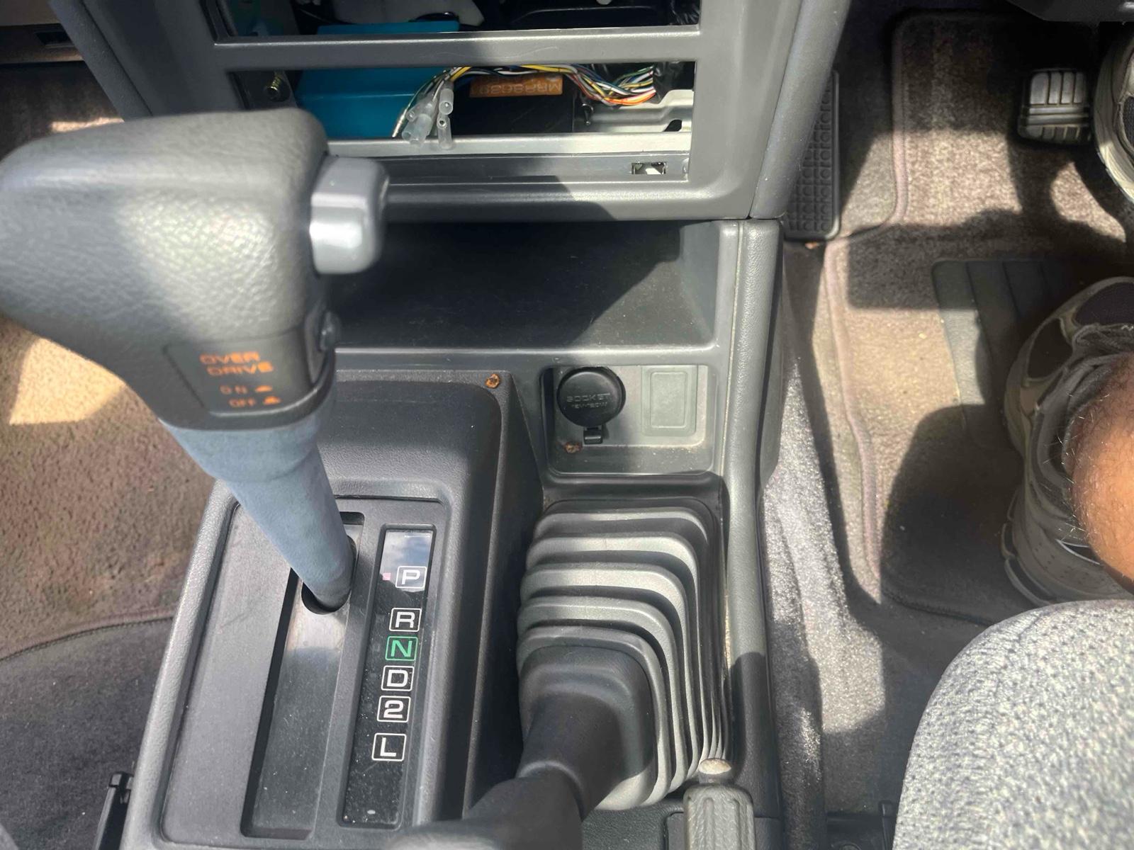 MITSUBISHI PAJERO 5D 4WD WIDE EXCEED Image 17