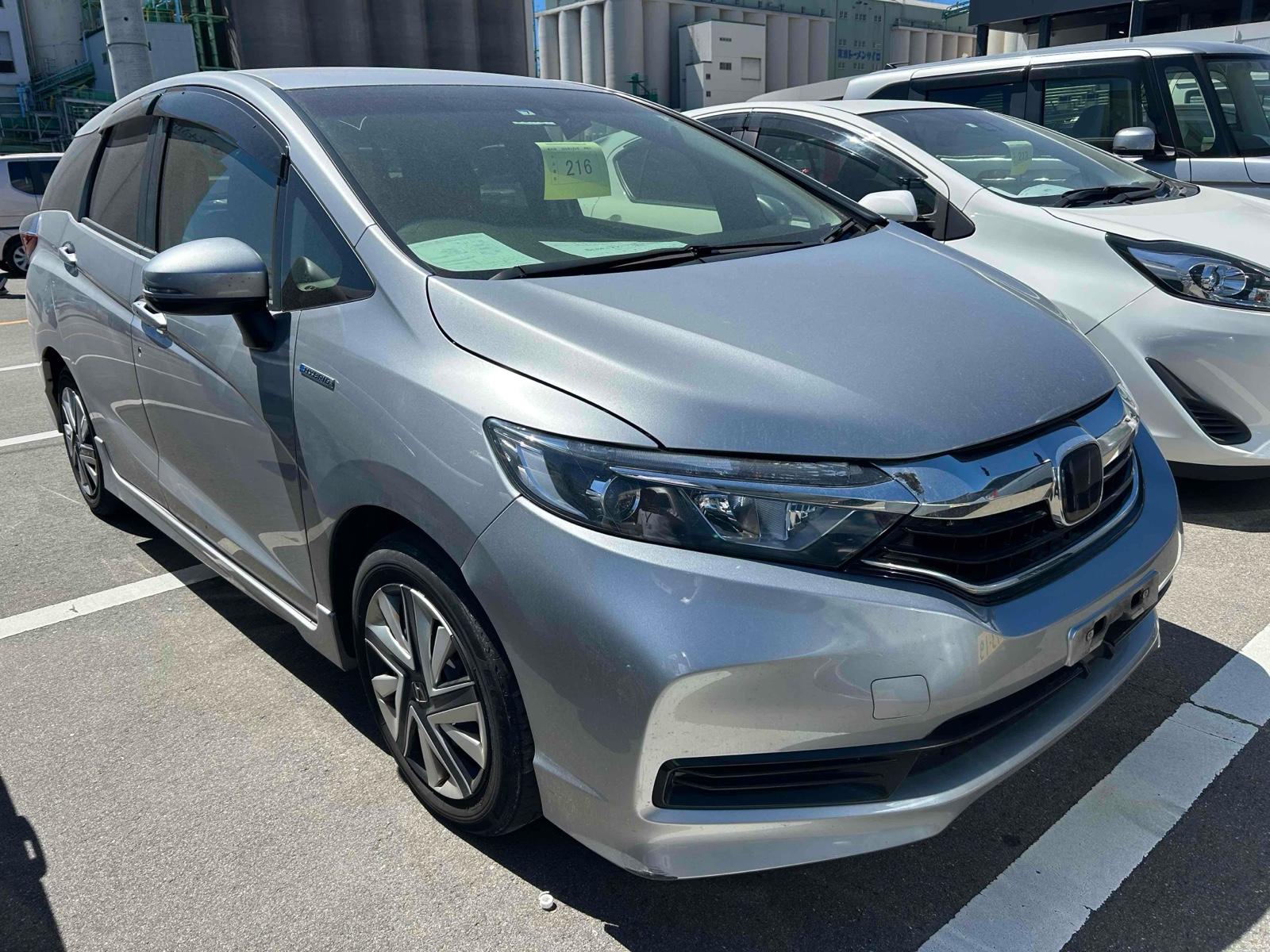 HONDA SHUTTLE HYBRID HONDA SENSING Image 4