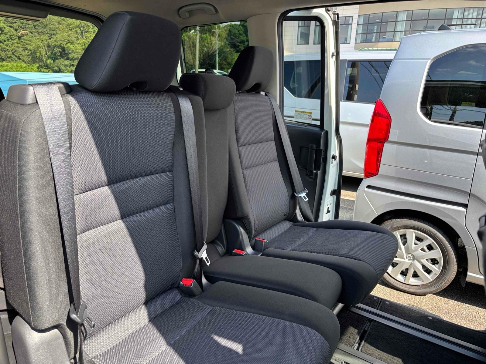 NISSAN SERENA XV Image 7