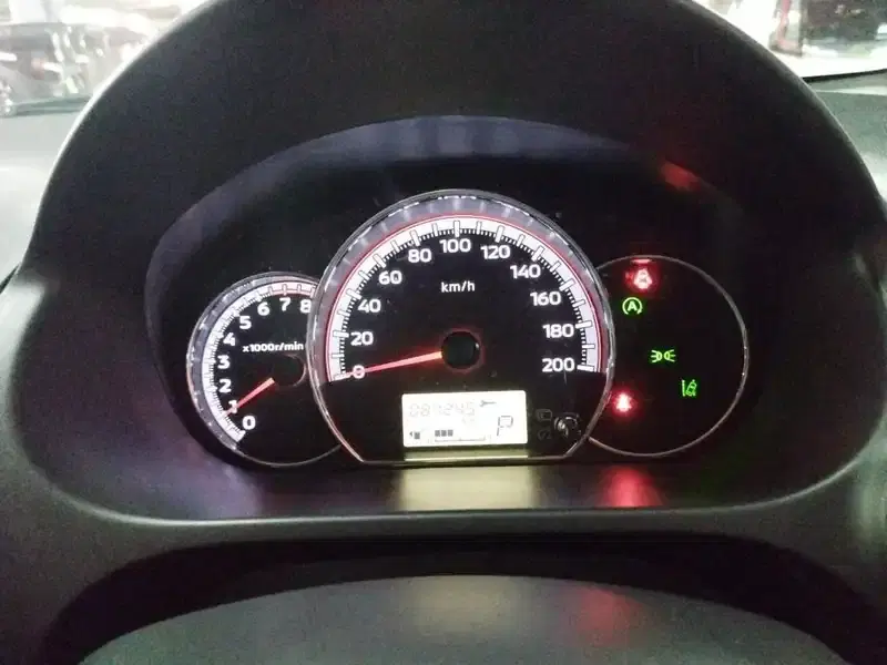 MITSUBISHI MIRAGE 5D M Image 8