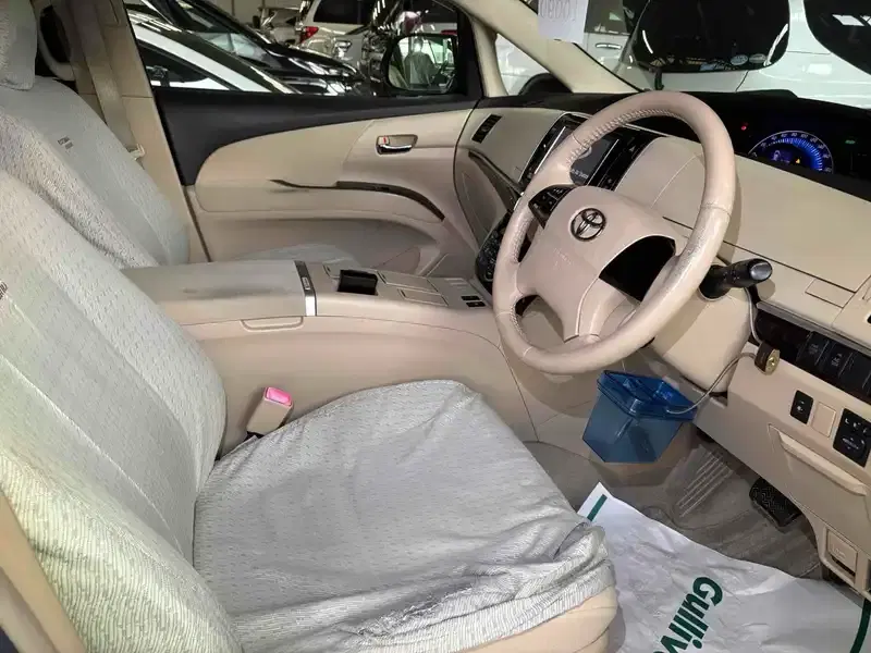 TOYOTA ESTIMA HYBRID 4WD AERAS Image 5