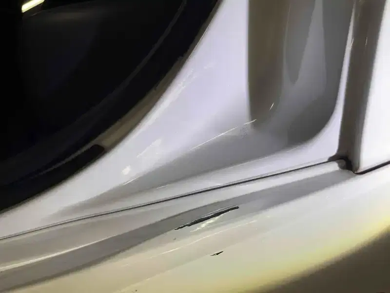 LEXUS IS IS300H Image 33