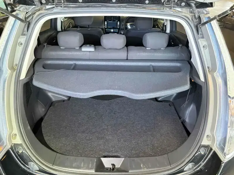 NISSAN LEAF 24X Image 12