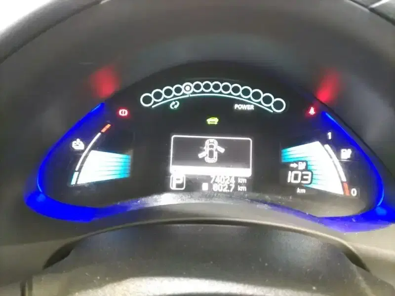 NISSAN LEAF 24X Image 6