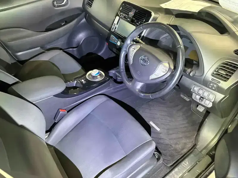 NISSAN LEAF 24X Image 9