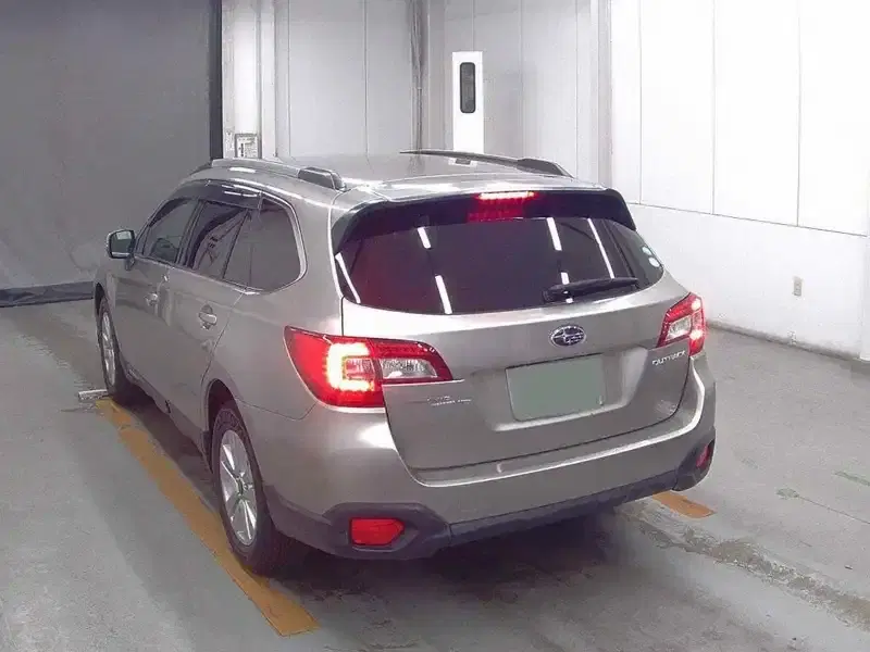 SUBARU OUTBACK 4WD BASE GRADE Image 4