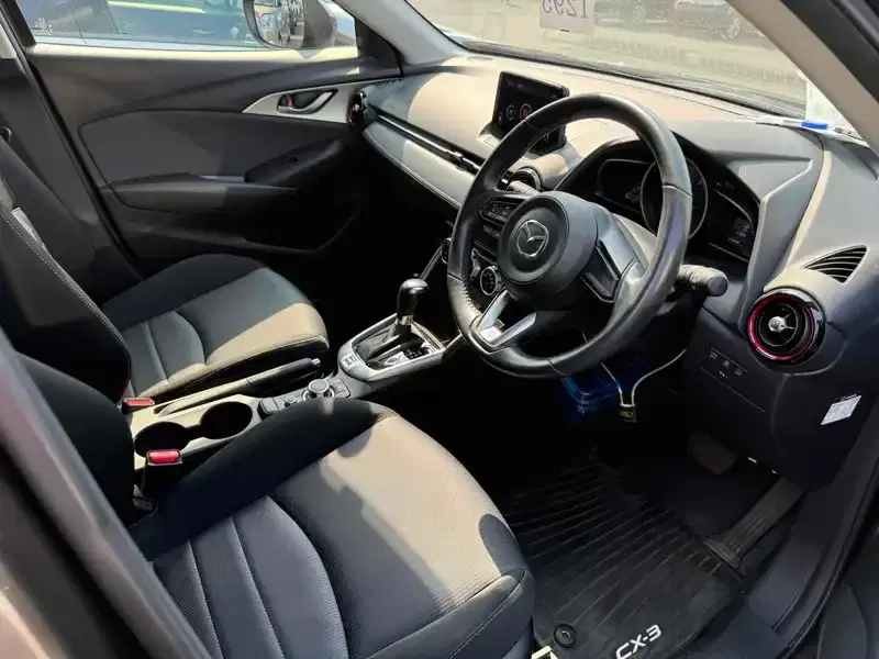 MAZDA CX-3 4WD 20S Image 9