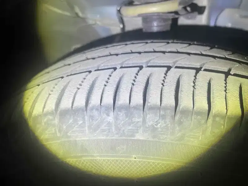NISSAN NOTE X EMERGENCY BRAKE PACKAGE Image 24