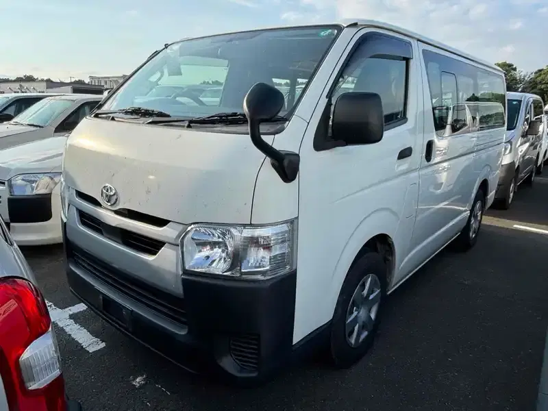 TOYOTA HIACE VAN LONGDX Image 8