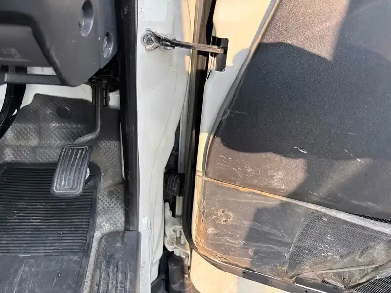 TOYOTA HIACE VAN DX GL PACKAGE 4WD Image 12