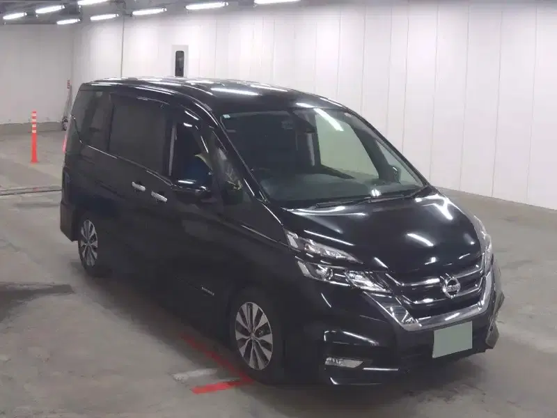 2017 Nissan Serena Hybrid