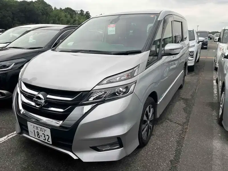 2017 Nissan Serena Hybrid