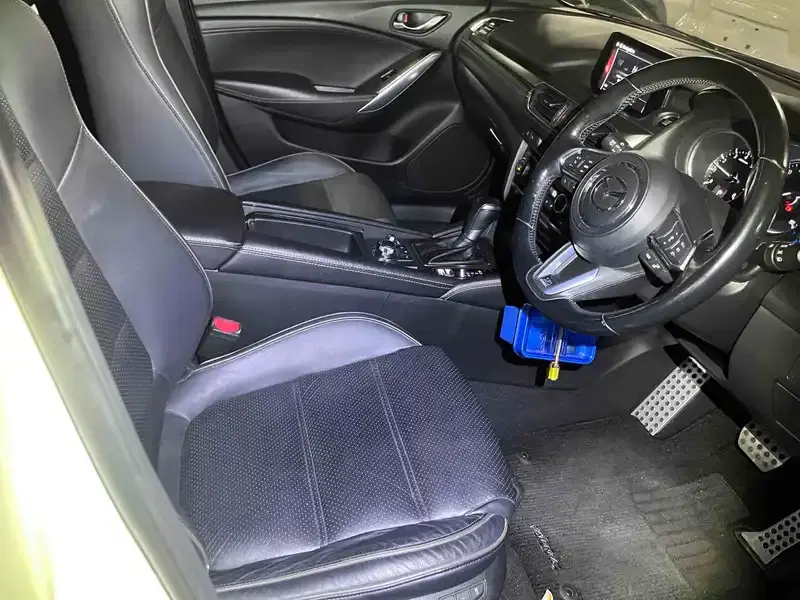 MAZDA ATENZA WAGON 25S L PACKAGE Image 11