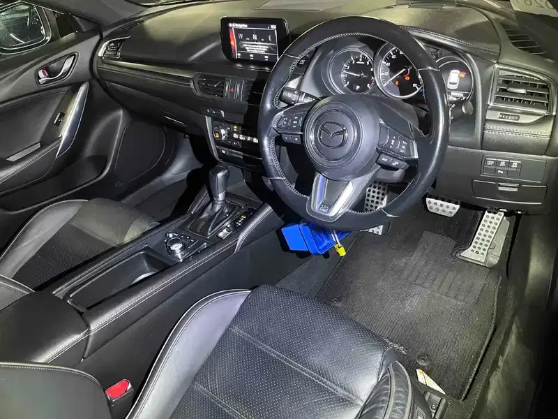 MAZDA ATENZA WAGON 25S L PACKAGE Image 9