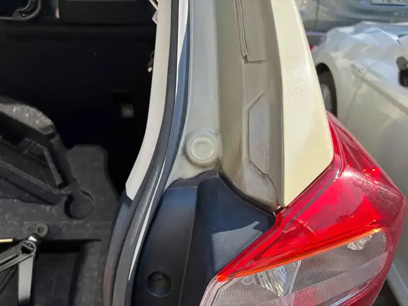 SUBARU XV 2.0I-L EYESIGHT 4WD Image 18