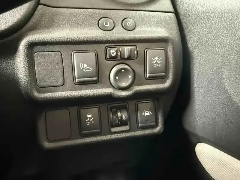 NISSAN NOTE E-POWER X Image 11