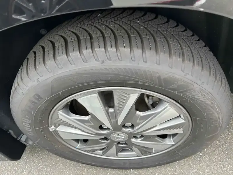 NISSAN SERENA E-POWER HIGHWAY STAR V Image 21