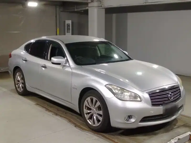 NISSAN FUGA HYBRID A PACKAGE Image 4