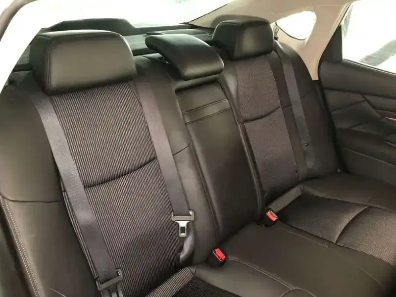 NISSAN FUGA HYBRID A PACKAGE Image 7