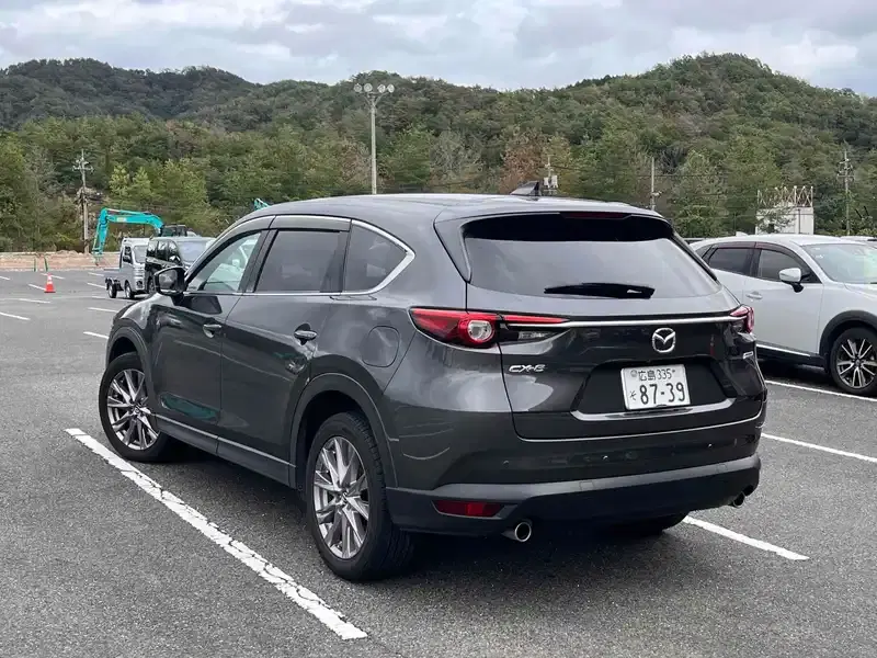 MAZDA CX-8 25S Image 2