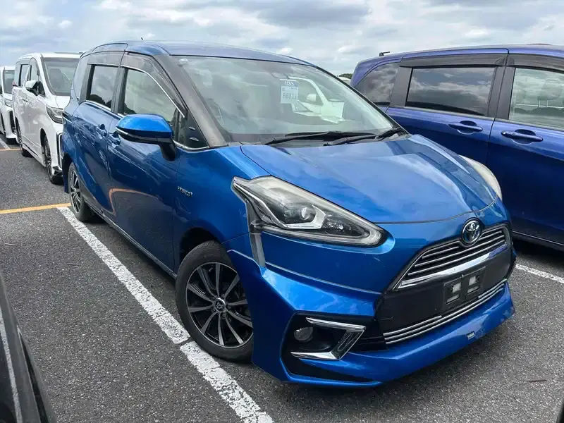 2016 Toyota Sienta Hybrid