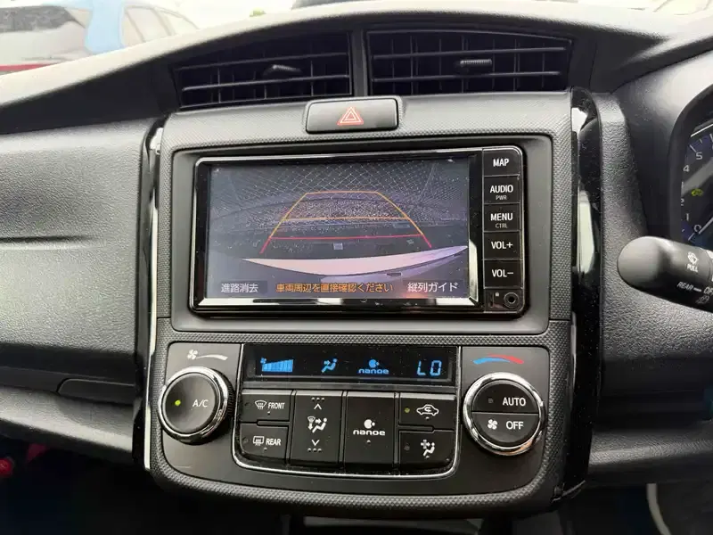 TOYOTA COROLLA AXIO HYBRID EX SAFETY SENSE Image 12