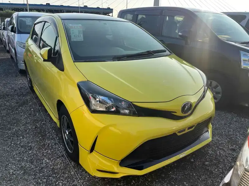 2014 Toyota VITZ 23,000 km