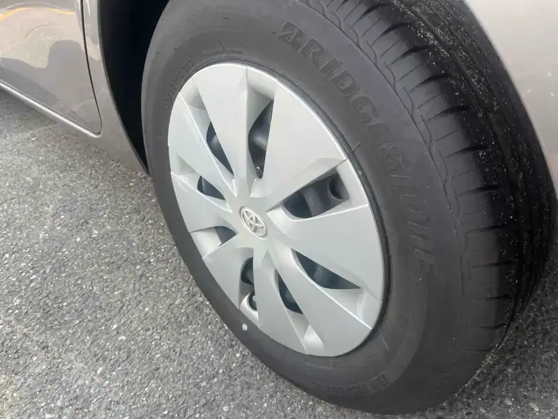 TOYOTA AURIS 150X Image 13
