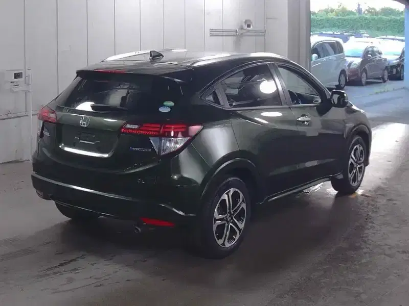 HONDA VEZEL HYBRID Z Image 5