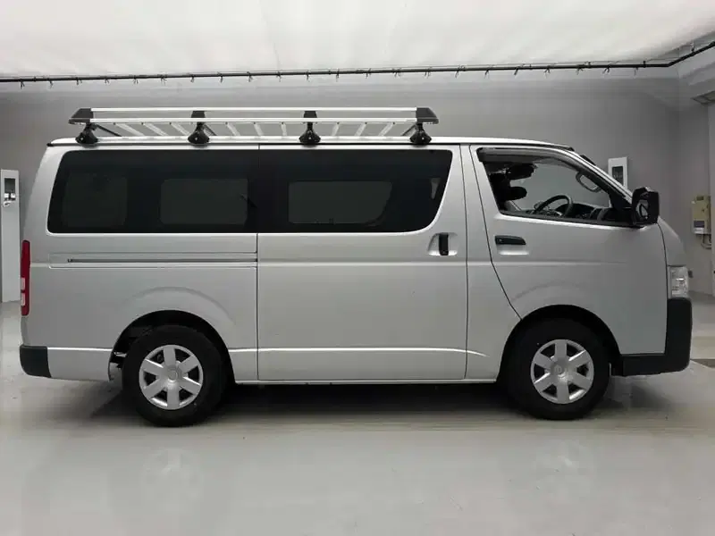 TOYOTA HIACE VAN LONGDX Image 7