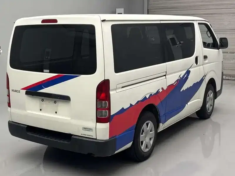 TOYOTA HIACE VAN LONGDX Image 4