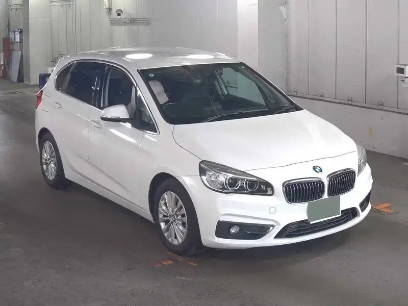 2015 Bmw 2 SERIES 5D 53,000 km