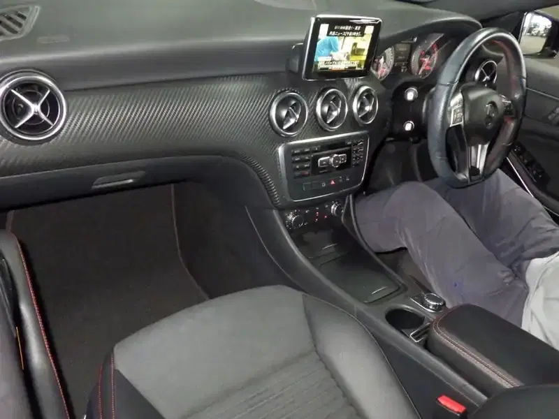 MERCEDES BENZ A-CLASS A180 SPORTS Image 3