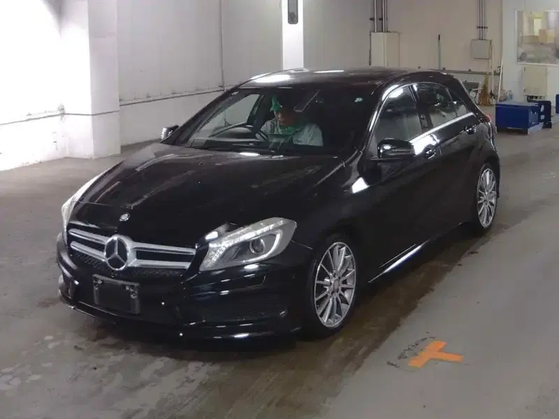 MERCEDES BENZ A-CLASS A180 SPORTS Image 4