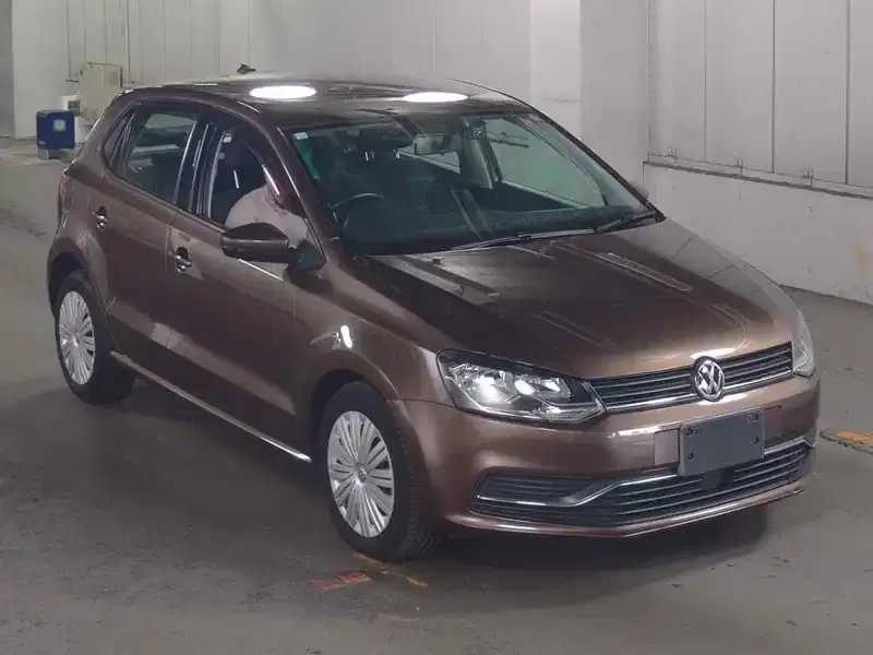 2014 Volkswagen POLO 5D 30,900 km