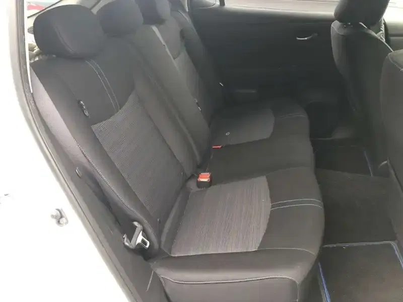 NISSAN LEAF G Image 9