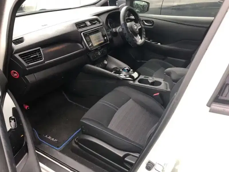 NISSAN LEAF G Image 11