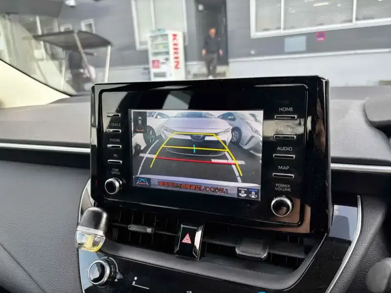 TOYOTA COROLLA TOURING HYBRID G-X Image 19